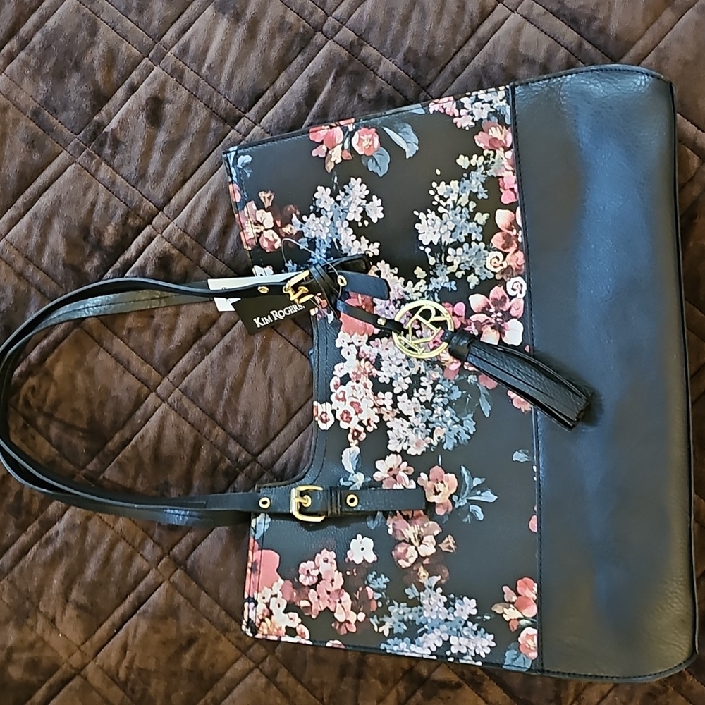 Shoulder Bag {NWT} - Picture 4 of 16